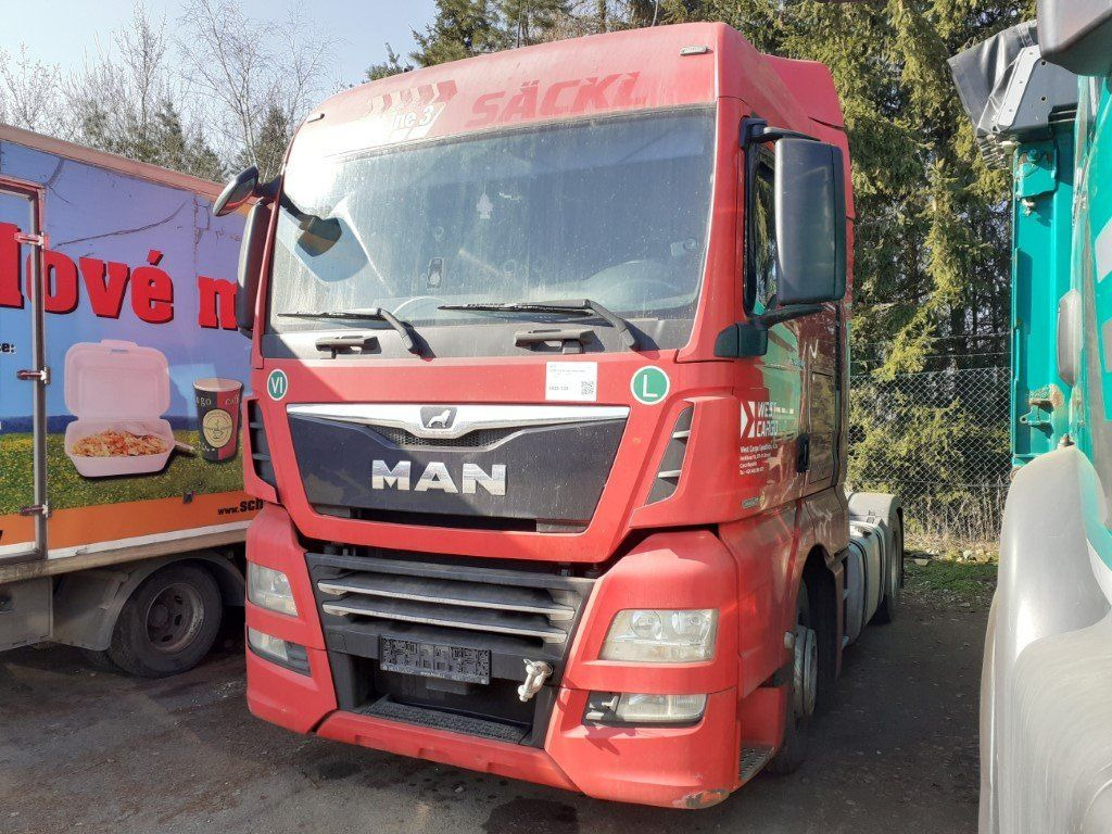MAN TGX18.460 XLX Motorschaden/engine damage - Trekker: afbeelding 2 MAN TGX18.460 XLX Motorschaden/engine damage - Trekker: afbeelding 2