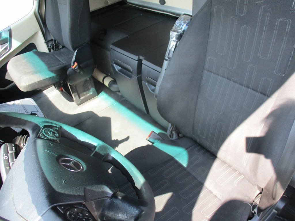 Trekker Mercedes-Benz 1845 Actros EURO 6 MEGA/lowdeck: afbeelding 12