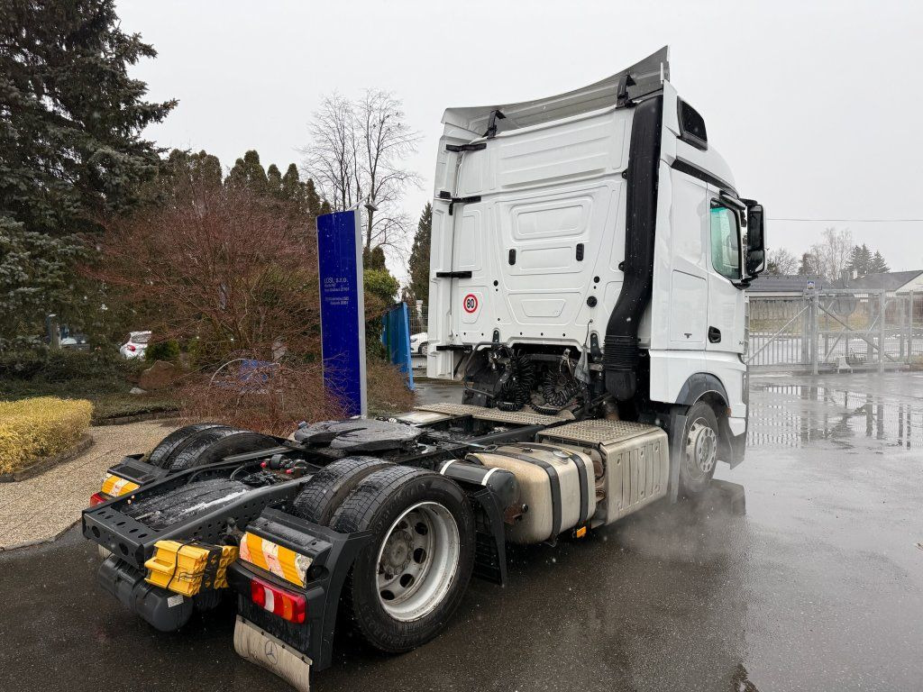 Mercedes-Benz 1845 Actros EURO 6 MEGA/lowdeck - Trekker: afbeelding 3 Mercedes-Benz 1845 Actros EURO 6 MEGA/lowdeck - Trekker: afbeelding 3