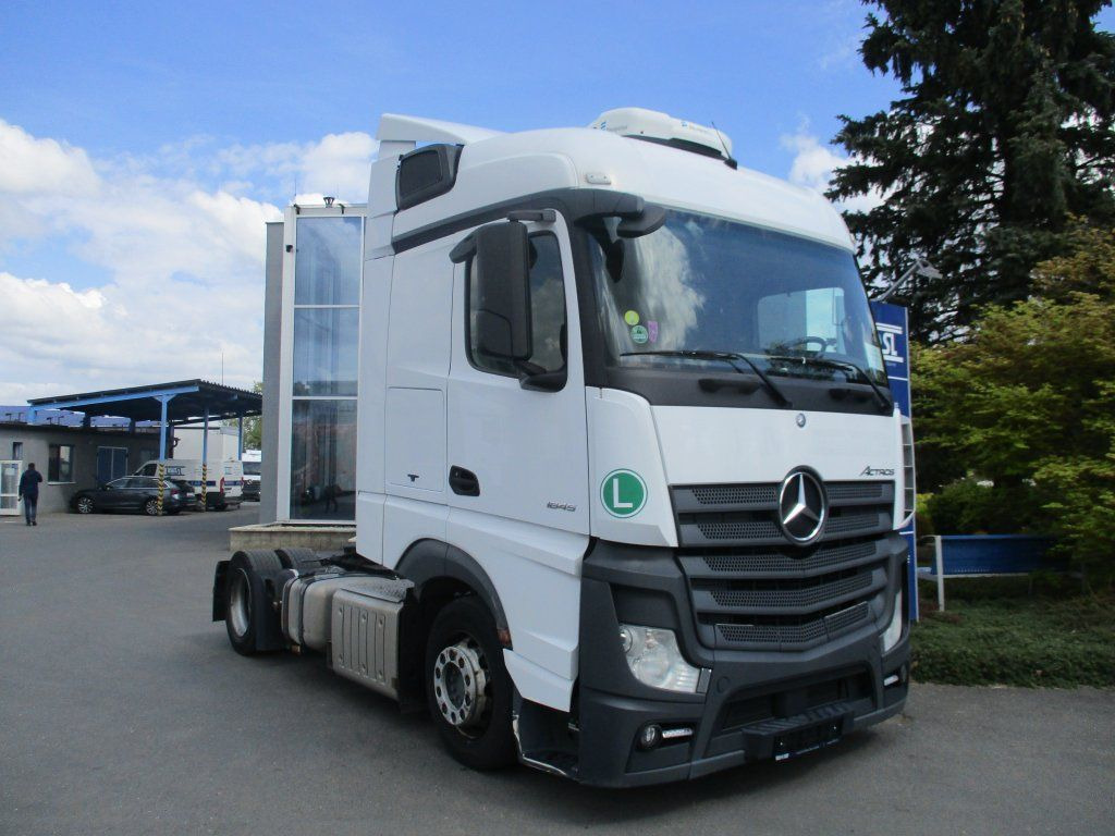 Mercedes-Benz 1845 Actros EURO 6 MEGA/lowdeck - Trekker: afbeelding 2 Mercedes-Benz 1845 Actros EURO 6 MEGA/lowdeck - Trekker: afbeelding 2