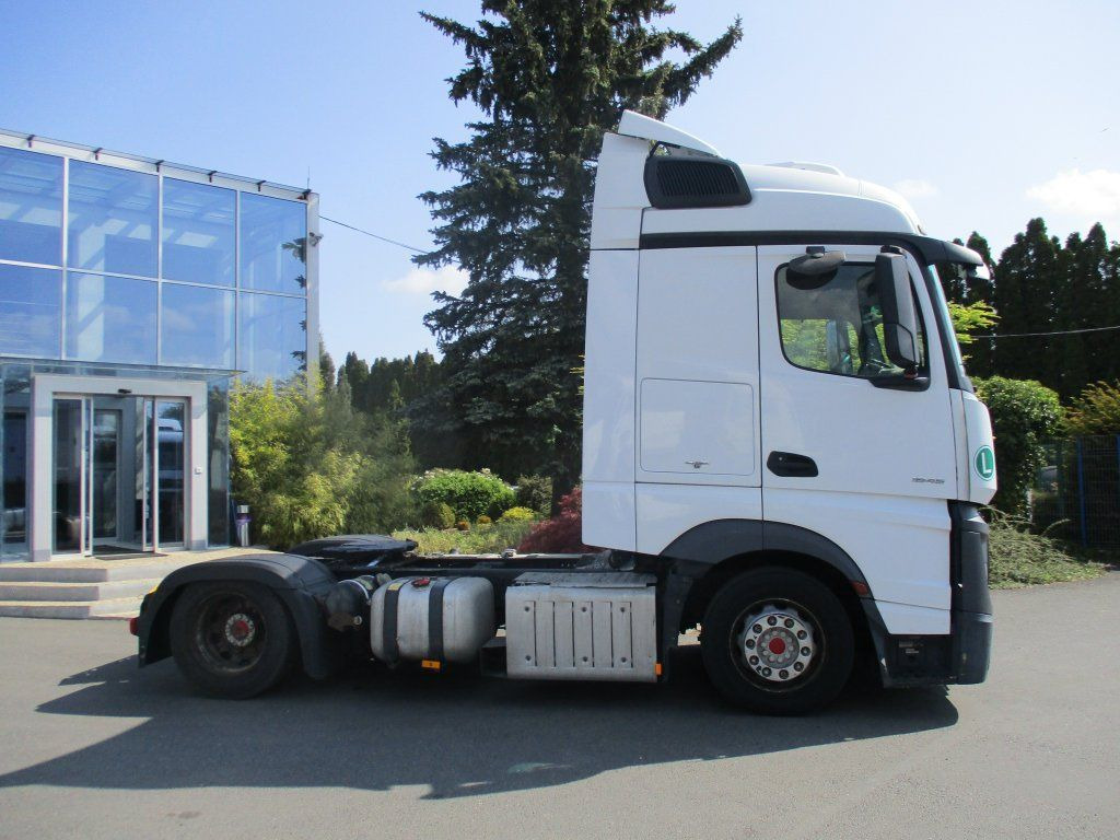 Mercedes-Benz 1845 Actros EURO 6 MEGA/lowdeck - Trekker: afbeelding 3 Mercedes-Benz 1845 Actros EURO 6 MEGA/lowdeck - Trekker: afbeelding 3