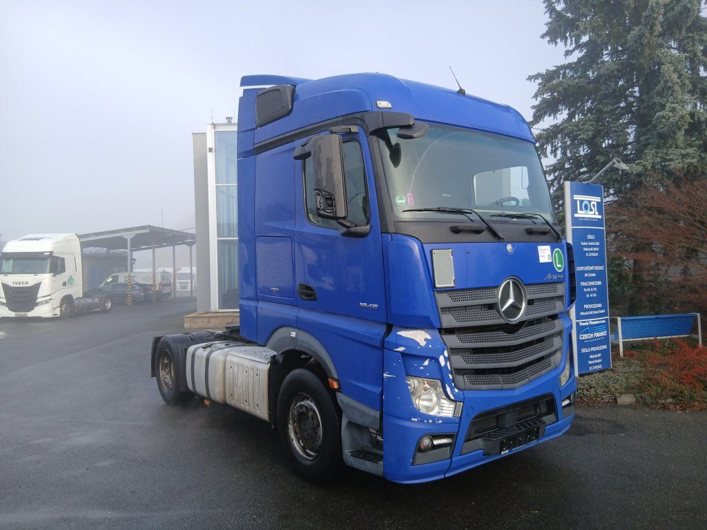 Mercedes-Benz 1845 Actros EURO 6 - Trekker: afbeelding 2 Mercedes-Benz 1845 Actros EURO 6 - Trekker: afbeelding 2