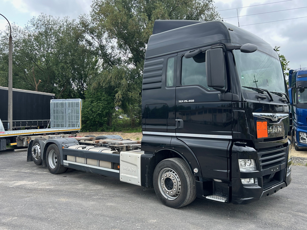 MAN TGX 26.460 / ACC / BDF MULTI / E6 / LOWDECK - Chassis vrachtwagen: afbeelding 2 MAN TGX 26.460 / ACC / BDF MULTI / E6 / LOWDECK - Chassis vrachtwagen: afbeelding 2
