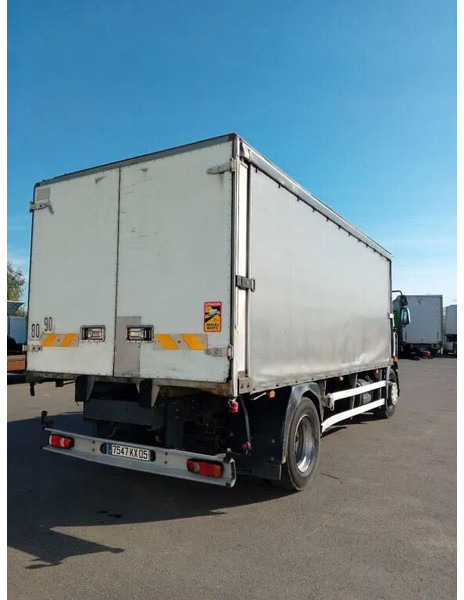 Renault Midlum 270 dci - manual gearbox - full steel suspensions - Schuifzeilen vrachtwagen: afbeelding 5 Renault Midlum 270 dci - manual gearbox - full steel suspensions - Schuifzeilen vrachtwagen: afbeelding 5