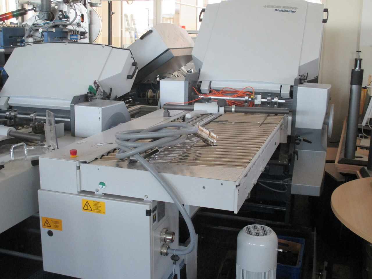 Heidelberg Stahlfolder PFH-82 pallet feeder with SSP-82 slitter shaft station - Vouwmachine: afbeelding 3 Heidelberg Stahlfolder PFH-82 pallet feeder with SSP-82 slitter shaft station - Vouwmachine: afbeelding 3