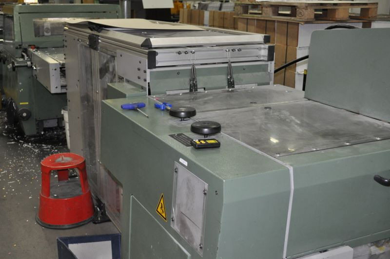 Drukmachine High Speed saddlestitcher Müller Martini Prima Amrys Year 2000: afbeelding 11 Drukmachine High Speed saddlestitcher Müller Martini Prima Amrys Year 2000: afbeelding 11
