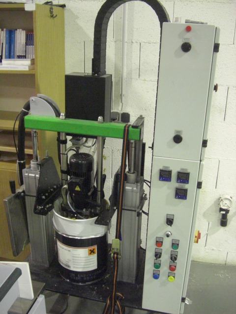 Horizon BQ 470 Four Tongs Hot Glue Binder - Inbindmachine: afbeelding 5 Horizon BQ 470 Four Tongs Hot Glue Binder - Inbindmachine: afbeelding 5