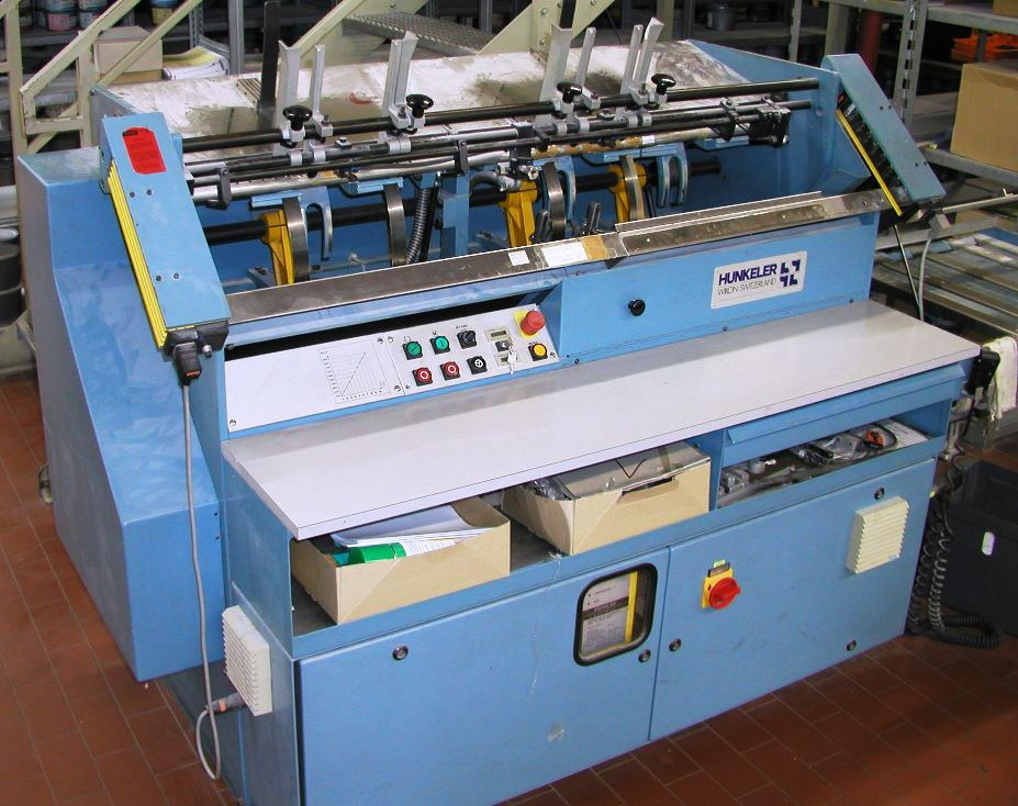 Hunkeler VEA 520 k sheet facing and gluing machine - Inbindmachine: afbeelding 2 Hunkeler VEA 520 k sheet facing and gluing machine - Inbindmachine: afbeelding 2