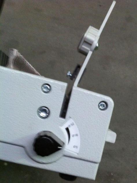 Renz Combi S punching and binding machine - Inbindmachine: afbeelding 4 Renz Combi S punching and binding machine - Inbindmachine: afbeelding 4