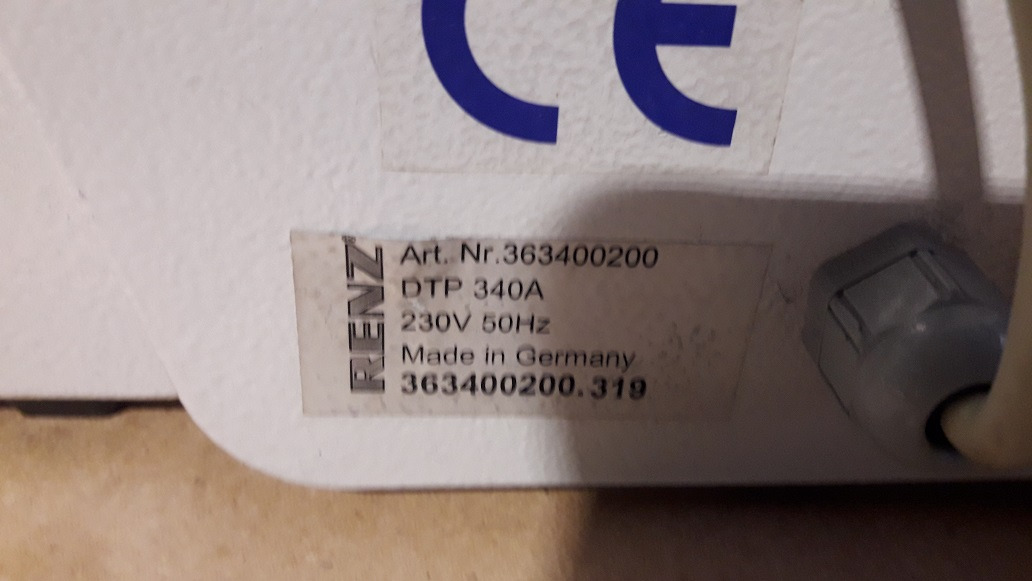 Semi-automatic table punching machine Christian Renz DTP 340 A with calendar tooling - Drukmachine: afbeelding 5 Semi-automatic table punching machine Christian Renz DTP 340 A with calendar tooling - Drukmachine: afbeelding 5