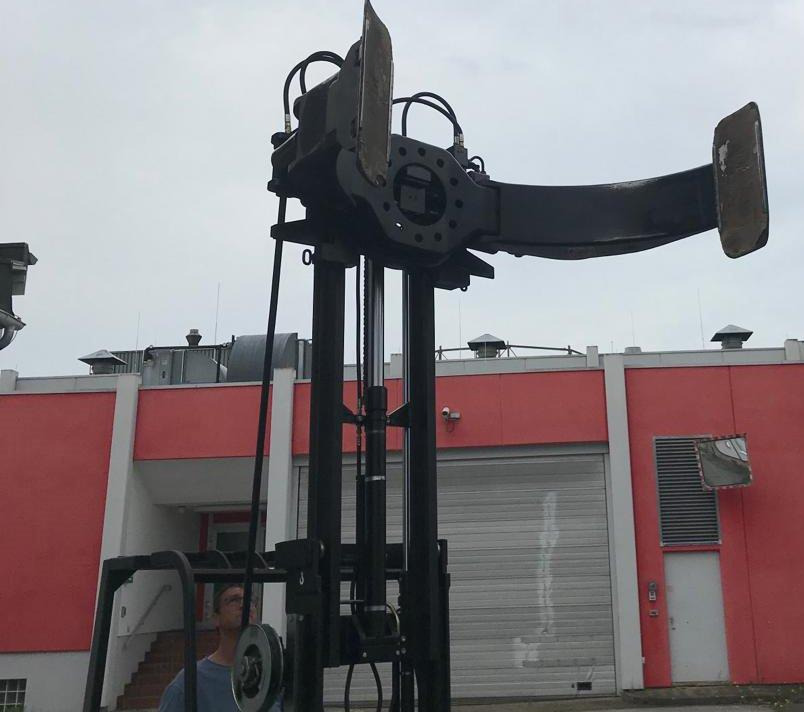 Three-wheel electric front loader Jungheinrich EFG DF 15 with duplex mast and Meyer roller clamp - Elektrische heftruck: afbeelding 4 Three-wheel electric front loader Jungheinrich EFG DF 15 with duplex mast and Meyer roller clamp - Elektrische heftruck: afbeelding 4