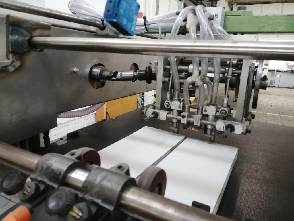 Werner Achilles Sondermaschinenbau - automatic mobile feeder for paper / cardboard - small size up to 50x60 cm - Vouwmachine: afbeelding 2 Werner Achilles Sondermaschinenbau - automatic mobile feeder for paper / cardboard - small size up to 50x60 cm - Vouwmachine: afbeelding 2
