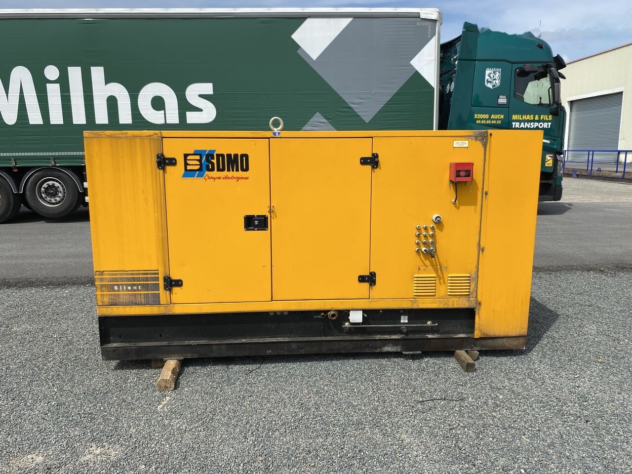 SDMO 80 kVa John Deere - Industrie generator: afbeelding 1 SDMO 80 kVa John Deere - Industrie generator: afbeelding 1