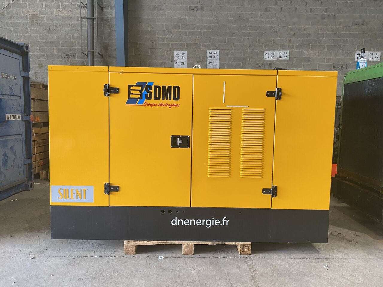 SDMO Perkins 75 kVa Diesel - Industrie generator: afbeelding 1 SDMO Perkins 75 kVa Diesel - Industrie generator: afbeelding 1