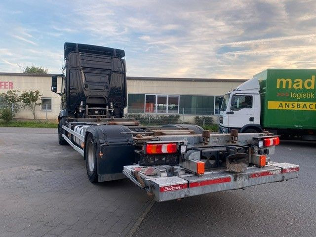 Mercedes-Benz Actros 1842 BDF LBW 1845 2x Mercedes-Benz Actros 1842 BDF LBW 1845 2x - Containertransporter/ Wissellaadbak vrachtwagen: afbeelding 5 Mercedes-Benz Actros 1842 BDF LBW 1845 2x Mercedes-Benz Actros 1842 BDF LBW 1845 2x - Containertransporter/ Wissellaadbak vrachtwagen: afbeelding 5