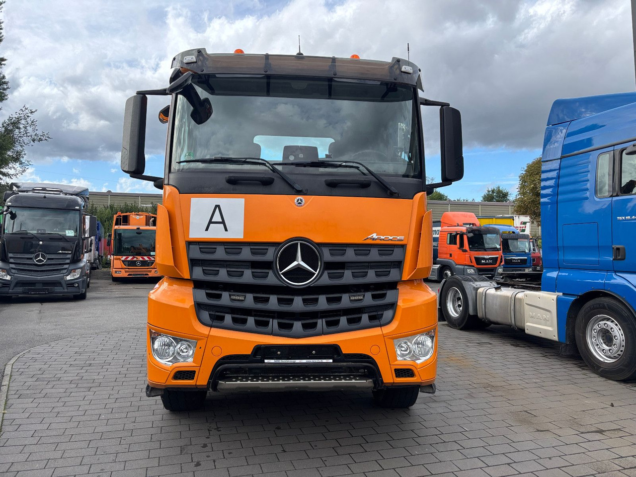 Mercedes-Benz Arocs 2648 6x4/Kempf - Kipper vrachtwagen: afbeelding 4 Mercedes-Benz Arocs 2648 6x4/Kempf - Kipper vrachtwagen: afbeelding 4