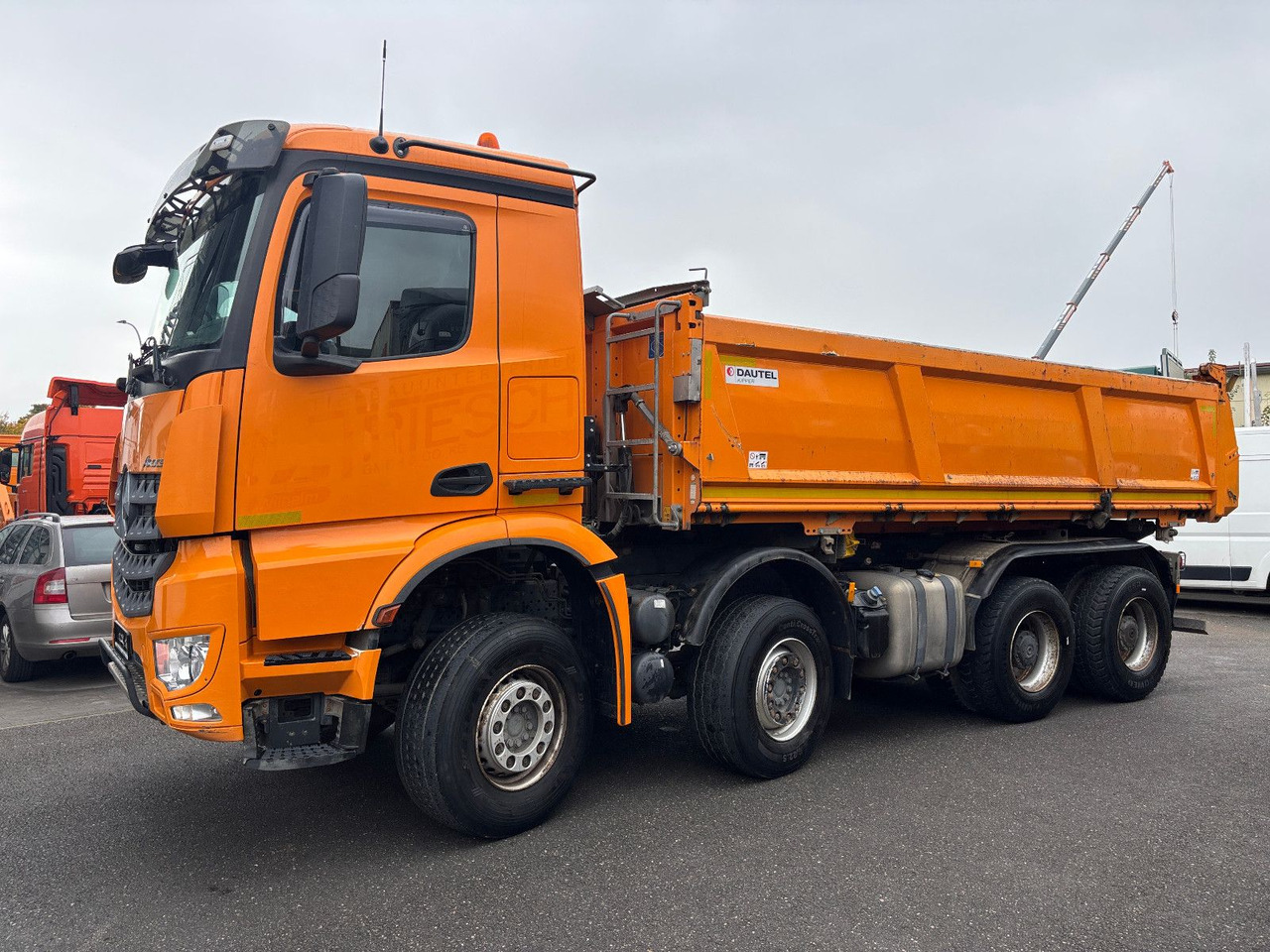 Mercedes-Benz Arocs 3248 8x4 MP5 Bordmatik/Klima/Plane - Kipper vrachtwagen: afbeelding 5 Mercedes-Benz Arocs 3248 8x4 MP5 Bordmatik/Klima/Plane - Kipper vrachtwagen: afbeelding 5