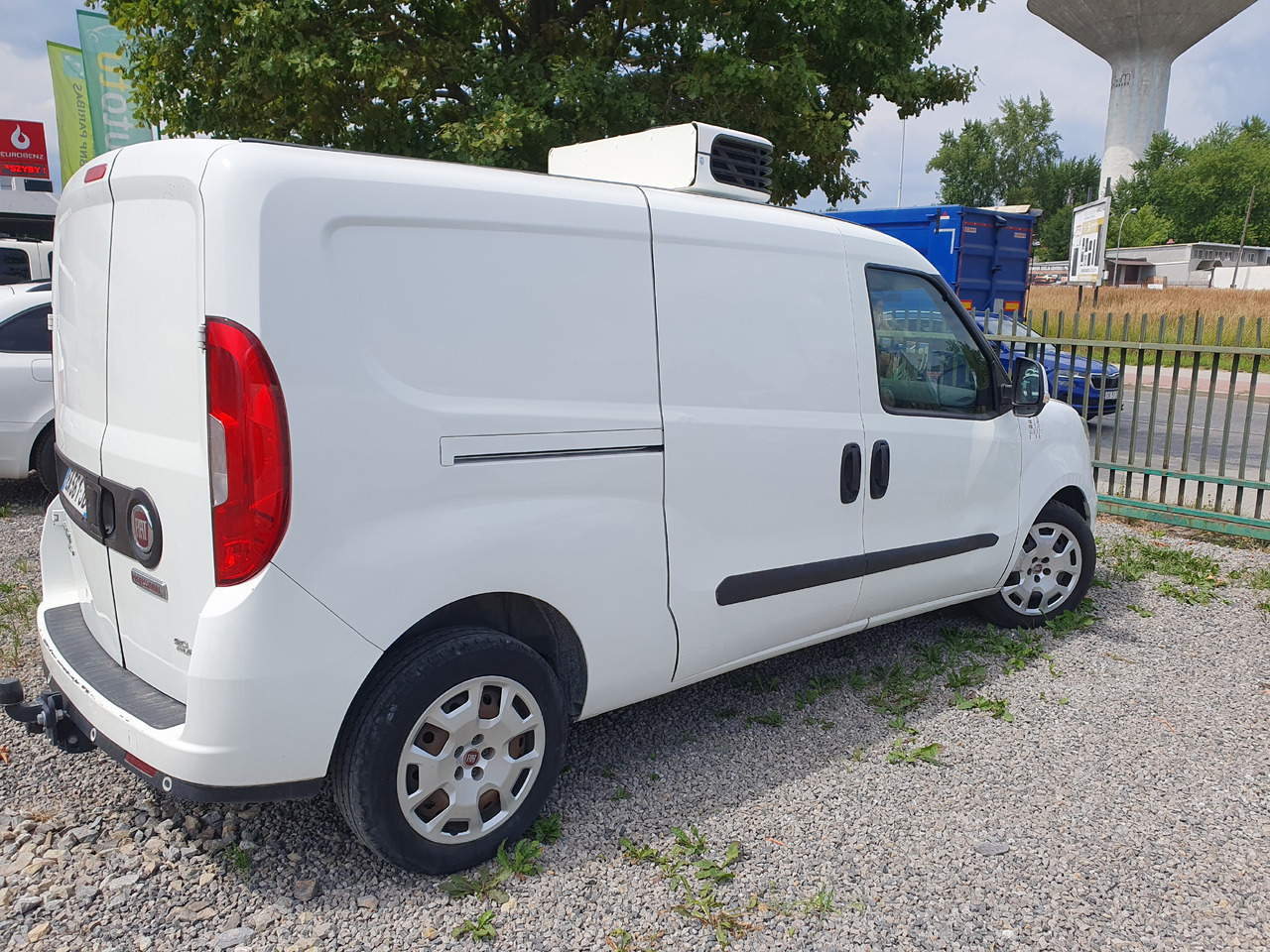 FIAT DOBLO LONG CHLODNIA carrier KLIMA EURO6 - Koelwagen: afbeelding 2 FIAT DOBLO LONG CHLODNIA carrier KLIMA EURO6 - Koelwagen: afbeelding 2