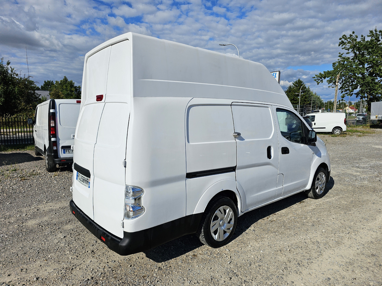 NISSAN E-NV200 ELEKTRYCZNY 40 KV 250 km klima kamera - Kleine bestelwagen, Elektrische bedrijfswagen: afbeelding 4 NISSAN E-NV200 ELEKTRYCZNY 40 KV 250 km klima kamera - Kleine bestelwagen, Elektrische bedrijfswagen: afbeelding 4