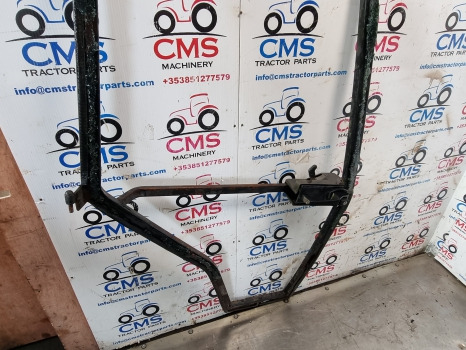 Case 5140, 5120, 5240, 5130cab Door Frame 1546800c2, 1971204c1 - Deur en onderdelen: afbeelding 3 Case 5140, 5120, 5240, 5130cab Door Frame 1546800c2, 1971204c1 - Deur en onderdelen: afbeelding 3