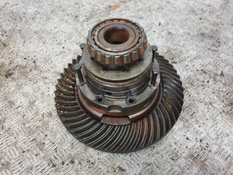 Case 956 Or 1056 Rear Differential 81711c1, 81715c1, 81403c1 - Differentieel voor Tractor: afbeelding 1 Case 956 Or 1056 Rear Differential 81711c1, 81715c1, 81403c1 - Differentieel voor Tractor: afbeelding 1