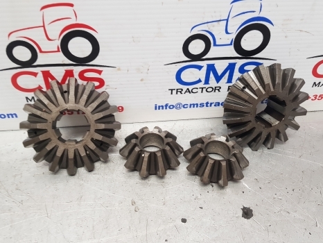 Case David Brown 1394, 1210, 885 Rear Axle Differential Gear Kit K30234, K206651 - Differentieel voor Tractor: afbeelding 1 Case David Brown 1394, 1210, 885 Rear Axle Differential Gear Kit K30234, K206651 - Differentieel voor Tractor: afbeelding 1