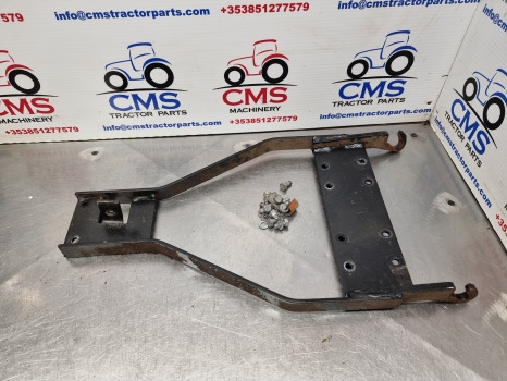 Case Jx80, Jx Models, Jx60, Jx70, Jx95, Bonnet Hood Support 5093824 - Carrosserie en exterieur: afbeelding 1 Case Jx80, Jx Models, Jx60, Jx70, Jx95, Bonnet Hood Support 5093824 - Carrosserie en exterieur: afbeelding 1