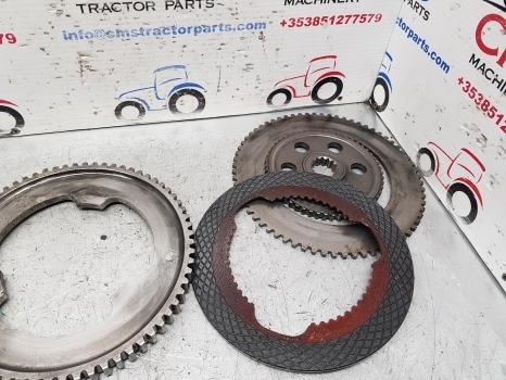 Case New Holland Front Axle Brake Plate Kit 5181748, 5175567, 5171917, 5178475 - Remdelen voor Tractor: afbeelding 5 Case New Holland Front Axle Brake Plate Kit 5181748, 5175567, 5171917, 5178475 - Remdelen voor Tractor: afbeelding 5