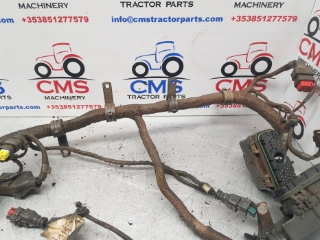 Claas Arion 640 A36 Engine Wiring Loom - Kabels/ Draden voor Tractor: afbeelding 5 Claas Arion 640 A36 Engine Wiring Loom - Kabels/ Draden voor Tractor: afbeelding 5
