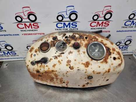 David Brown 990, 885. 996, 1212, 1210 Instrument Panel Original K948109 - Carrosserie en exterieur: afbeelding 2 David Brown 990, 885. 996, 1212, 1210 Instrument Panel Original K948109 - Carrosserie en exterieur: afbeelding 2