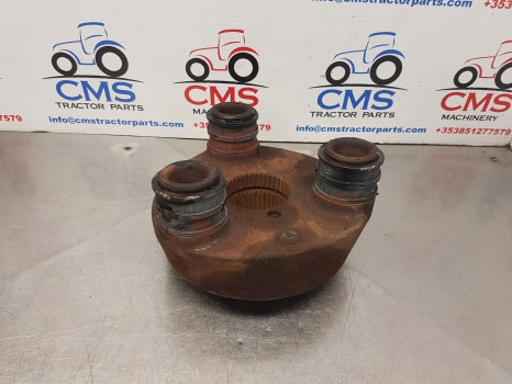 Deutz Agrotron 110, 6m Mk3, Rear Axle Planet Gear Flange 04419748 - Achterass: afbeelding 1 Deutz Agrotron 110, 6m Mk3, Rear Axle Planet Gear Flange 04419748 - Achterass: afbeelding 1