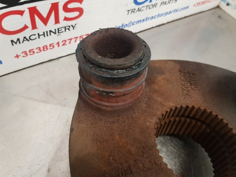 Deutz Agrotron 110, 6m Mk3, Rear Axle Planet Gear Flange 04419748 - Achterass: afbeelding 3 Deutz Agrotron 110, 6m Mk3, Rear Axle Planet Gear Flange 04419748 - Achterass: afbeelding 3