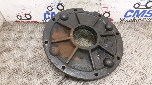 Deutz Agrotron 6.15 Rear Axle Brake Plate Housing 04417461, 33000330003 - Remdelen voor Tractor: afbeelding 1 Deutz Agrotron 6.15 Rear Axle Brake Plate Housing 04417461, 33000330003 - Remdelen voor Tractor: afbeelding 1
