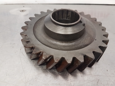 Deutz D7807c, 06, 07, Dx 3.90, D 6806 Transmission Gear Z 28 04313566 - Cardanas voor Tractor: afbeelding 2 Deutz D7807c, 06, 07, Dx 3.90, D 6806 Transmission Gear Z 28 04313566 - Cardanas voor Tractor: afbeelding 2
