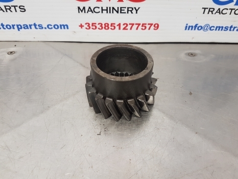Deutz D7807c, 06, 07, Dx 3.90, Dx3.70, D6806 Transmission Gear Z 19 04306932 - Cardanas voor Tractor: afbeelding 1 Deutz D7807c, 06, 07, Dx 3.90, Dx3.70, D6806 Transmission Gear Z 19 04306932 - Cardanas voor Tractor: afbeelding 1