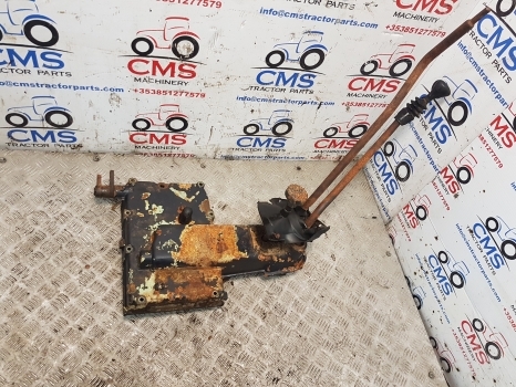 Deutz D7807c, D6806, D7206 Transmission Control Cover 04340681, 4340681r - Transmissie voor Tractor: afbeelding 2 Deutz D7807c, D6806, D7206 Transmission Control Cover 04340681, 4340681r - Transmissie voor Tractor: afbeelding 2