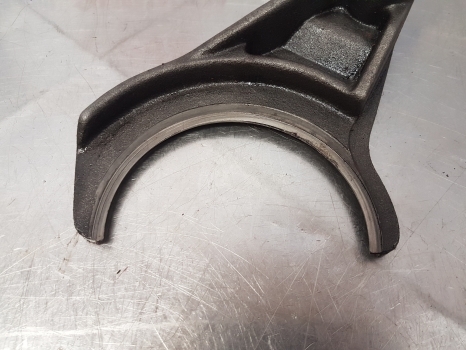 Deutz D7807c, Dx 3.90, 3.70, 6807, 7007 Transmission Fork 04308435, 4325011r - Transmissie voor Tractor: afbeelding 3 Deutz D7807c, Dx 3.90, 3.70, 6807, 7007 Transmission Fork 04308435, 4325011r - Transmissie voor Tractor: afbeelding 3