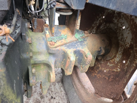 Deutz-fahr Dx4.57 Rear Half Axle Rhs 04380596, 04398340 - Achterass: afbeelding 1 Deutz-fahr Dx4.57 Rear Half Axle Rhs 04380596, 04398340 - Achterass: afbeelding 1