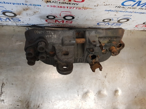Fendt 724 S4, 500, 700 Series, Front Towing Hook Plate 737300171023 - Tegenwicht: afbeelding 3 Fendt 724 S4, 500, 700 Series, Front Towing Hook Plate 737300171023 - Tegenwicht: afbeelding 3