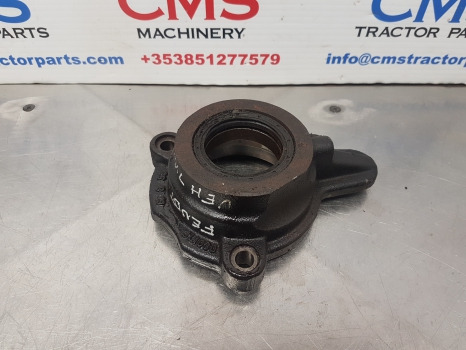 Fendt 724 S4, 714, 716, 718, 720 Transmission Cover 737100491300, 0046018100000 - Versnellingsbak: afbeelding 1 Fendt 724 S4, 714, 716, 718, 720 Transmission Cover 737100491300, 0046018100000 - Versnellingsbak: afbeelding 1