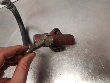 Fiat 1180, 130-90, 140-90, 160-90 Ford 8430, 8630, 8830 Hydraulic Valve 5114207 - Hydraulisch ventiel voor Tractor: afbeelding 2 Fiat 1180, 130-90, 140-90, 160-90 Ford 8430, 8630, 8830 Hydraulic Valve 5114207 - Hydraulisch ventiel voor Tractor: afbeelding 2