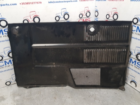 Ford 5640, 6640, 7740 Side Panel Lhs E9nn6n021ad, F1nn6n021aa - Rooster: afbeelding 4 Ford 5640, 6640, 7740 Side Panel Lhs E9nn6n021ad, F1nn6n021aa - Rooster: afbeelding 4