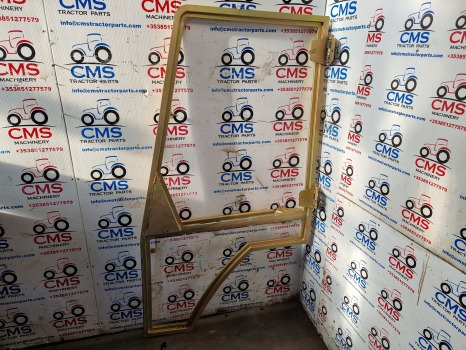 Ford 655, 550, 555 Loader, Digger, Cab Door Frame Lhs 83918765 - Deur en onderdelen: afbeelding 1 Ford 655, 550, 555 Loader, Digger, Cab Door Frame Lhs 83918765 - Deur en onderdelen: afbeelding 1