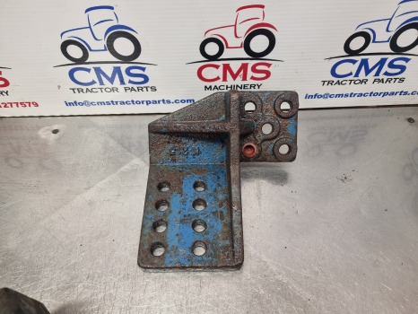Ford 6610, 10 Series, Front Fenders Bracket Rhs E2nn16n078aa12b - Spatbord: afbeelding 1 Ford 6610, 10 Series, Front Fenders Bracket Rhs E2nn16n078aa12b - Spatbord: afbeelding 1