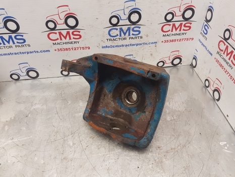 Ford 6610 Zf Apl325 Front Axle Swivel Housing Lhs E1nn3107bb, 4472451217 - Vooras voor Tractor: afbeelding 3 Ford 6610 Zf Apl325 Front Axle Swivel Housing Lhs E1nn3107bb, 4472451217 - Vooras voor Tractor: afbeelding 3