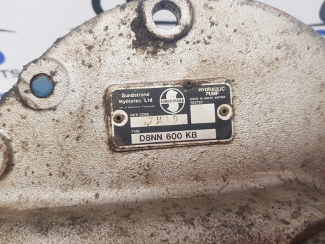 Ford 7600, 6600, 6700, 7700 Hydraulic Pump D8nn600kb, 83936586, 87540837 - Hydraulische pomp: afbeelding 3 Ford 7600, 6600, 6700, 7700 Hydraulic Pump D8nn600kb, 83936586, 87540837 - Hydraulische pomp: afbeelding 3