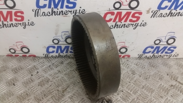 Ford 8240, 8340 , 709hd Front Axle Hub Ring Gear Car125186, 85808265, 81862988 - Vooras voor Tractor: afbeelding 4 Ford 8240, 8340 , 709hd Front Axle Hub Ring Gear Car125186, 85808265, 81862988 - Vooras voor Tractor: afbeelding 4