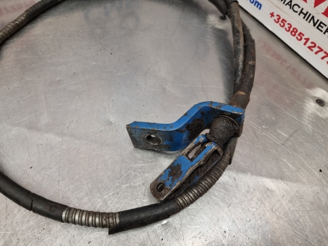 Ford 8340, 40 Series, Hand Brake Cable 82016965, 82005371 - Remdelen voor Tractor: afbeelding 5 Ford 8340, 40 Series, Hand Brake Cable 82016965, 82005371 - Remdelen voor Tractor: afbeelding 5