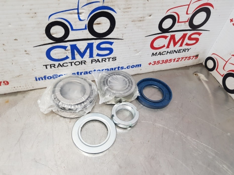 Ford New Holland 40, Ts Serie Bevel Gear Replacement Seal And Bearing Kit B14336 - Vooras: afbeelding 2 Ford New Holland 40, Ts Serie Bevel Gear Replacement Seal And Bearing Kit B14336 - Vooras: afbeelding 2