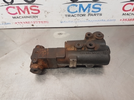 Ford New Holland 7840, 40 Serie Hydraulic Brake Valve For Parts Only F0nn2n073bd - Remventiel voor Tractor: afbeelding 1 Ford New Holland 7840, 40 Serie Hydraulic Brake Valve For Parts Only F0nn2n073bd - Remventiel voor Tractor: afbeelding 1